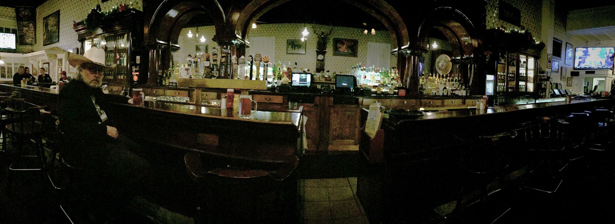 Lloyd Crystal Palace Panorama 1 Baja